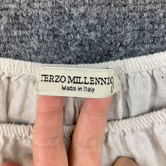 Terzo Millennio Linen Top Small Lace Trim Elastic Neckline Beige - Picture 4 of 8